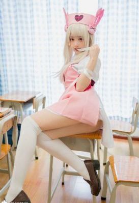 一脱成名