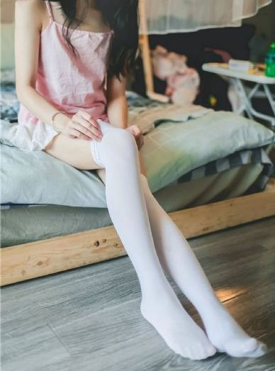爱唱歌的大姐姐